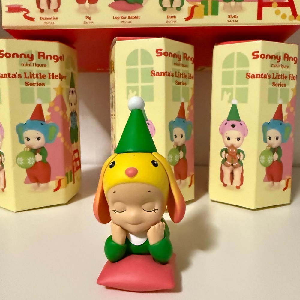 Sonny Angel Santa’s little helpers